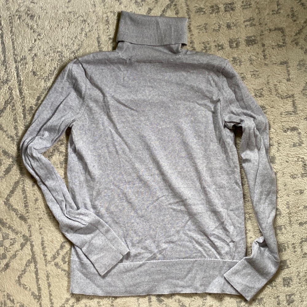 GAP - Fitted gray turtleneck sweater